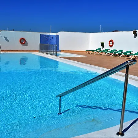 Plus Lanza 2 Share Pool Pdc! * Puerto del Carmen (Lanzarote)